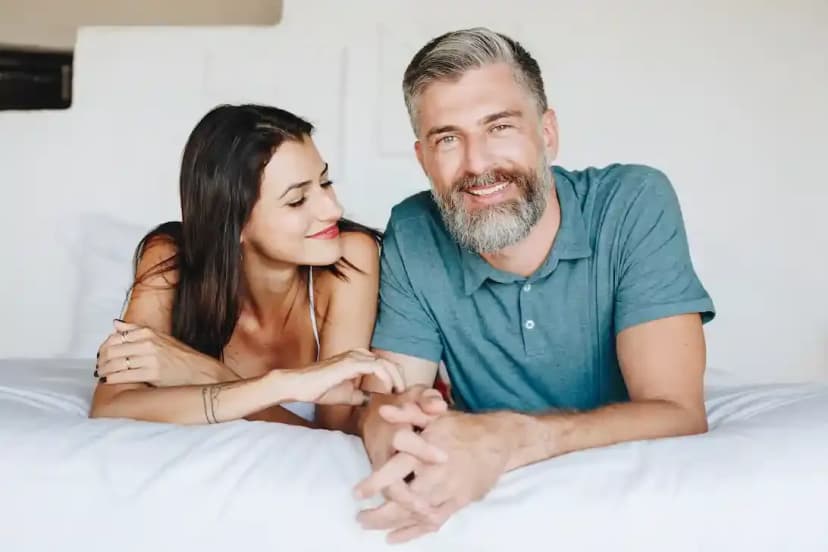 "Honestly, I was a bit nervous about the whole process, but Everlife’s team made it painless. The doctors were responsive, and getting the Enclomiphene was way easier than I expected. I just pop one under my tongue, and that’s it—no injections or complicated instructions."