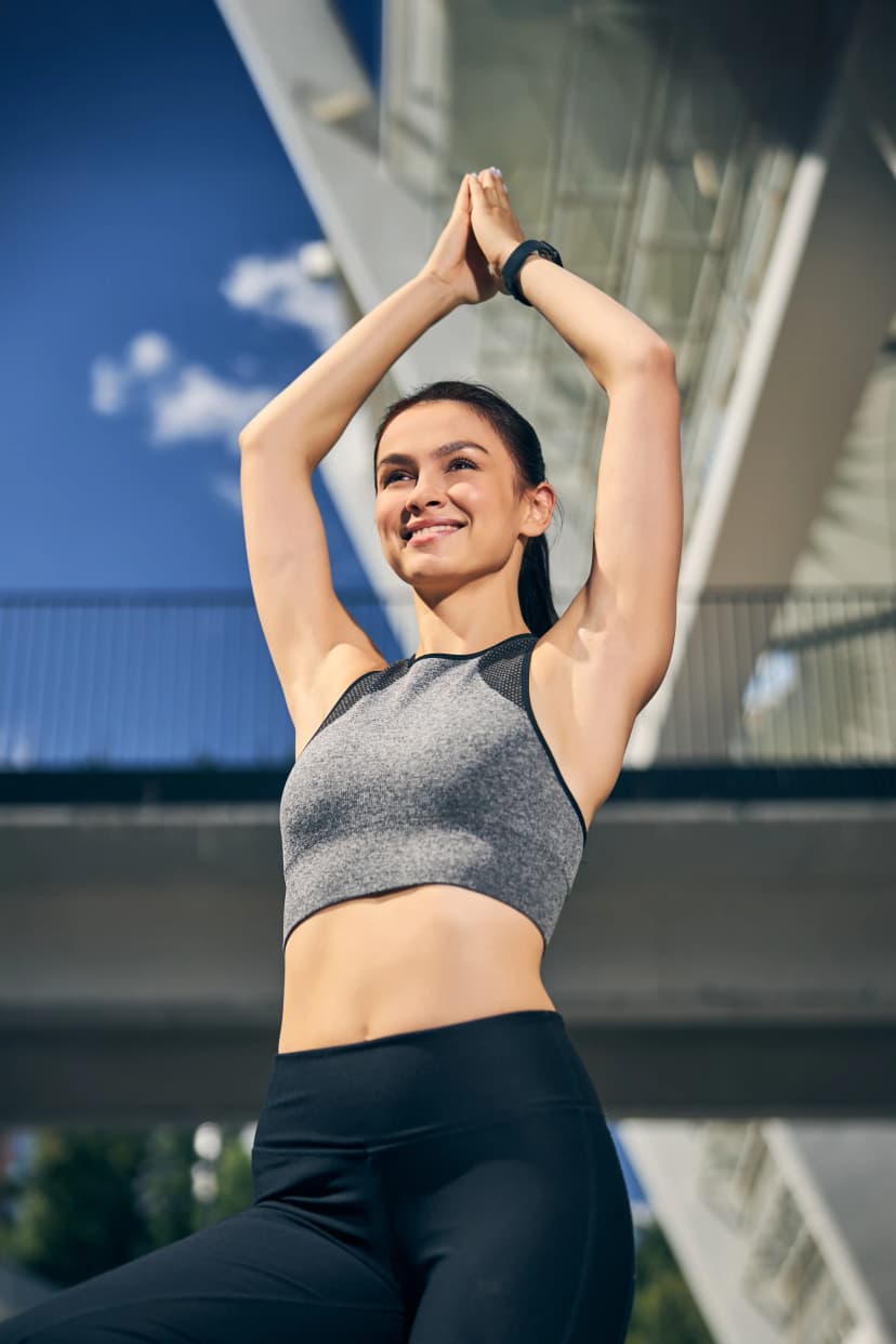 "Honestly, I was a bit nervous about the whole process, but Everlife’s team made it painless. The doctors were responsive, and getting the Sermorelin tablets was way easier than I expected. I just pop one under my tongue, and that’s it—no injections or complicated instructions."